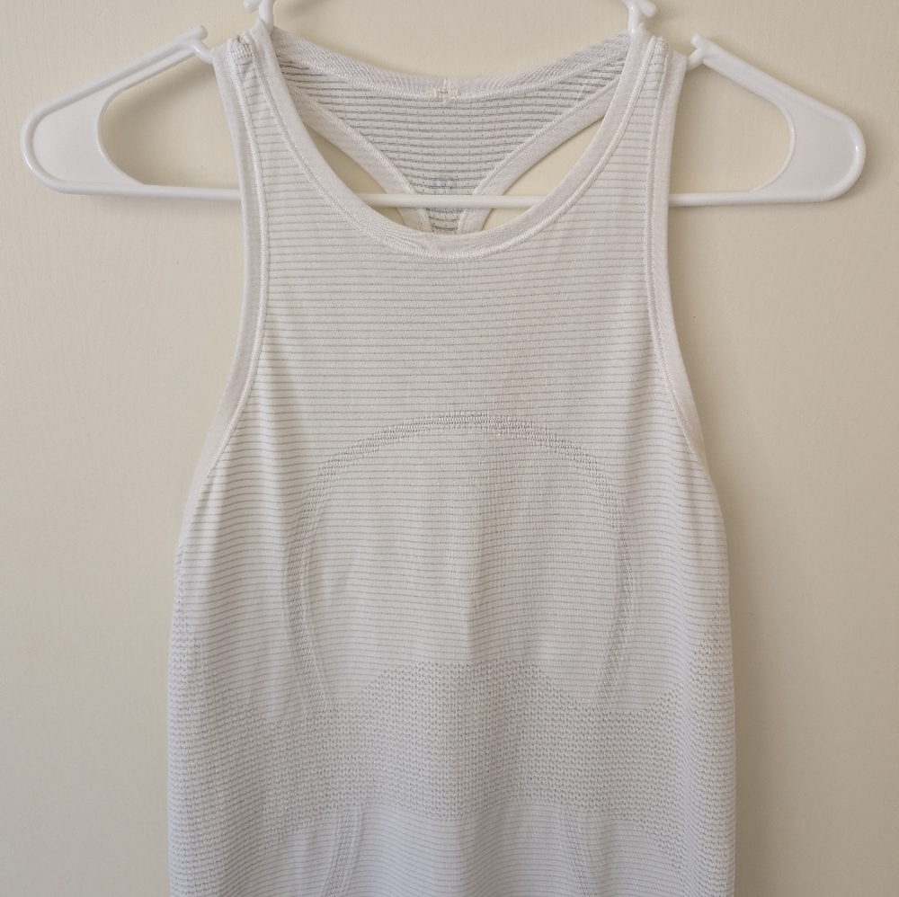 lululemon athletica Womens 4 Swiftly Tech T-Back Tank Top White Activewear - Picture 3 of 6